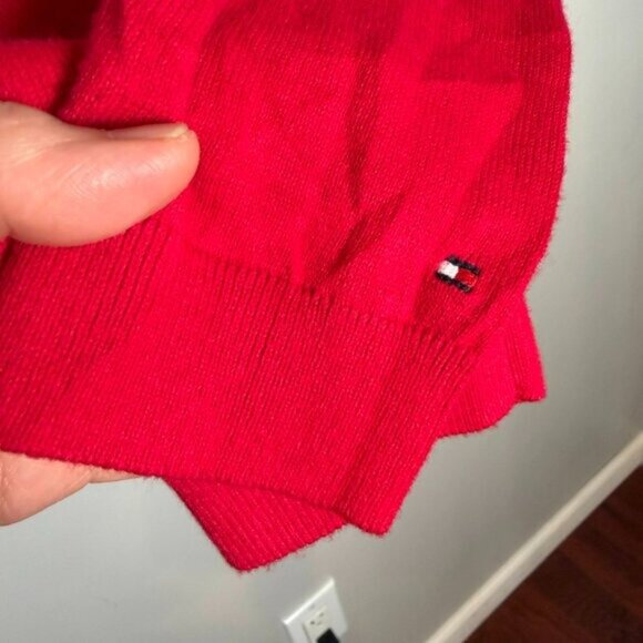 Tommy Hilfiger Womens Polar Bear Graphic Crewneck Sweater Eclectic SMALL Red - Picture 5 of 10